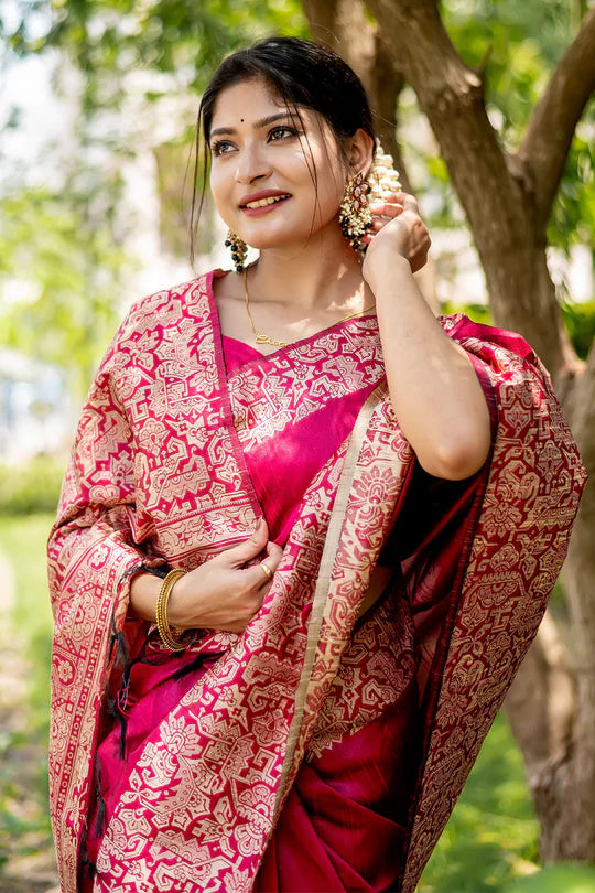 Pink Raw Silk Saree With Blouse Piece